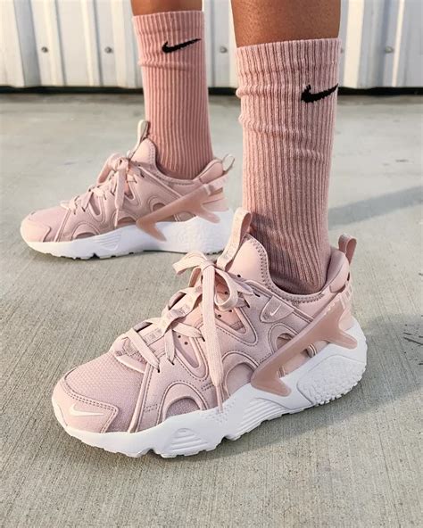 Calzado Para Mujer Nike Air Huarache Craft