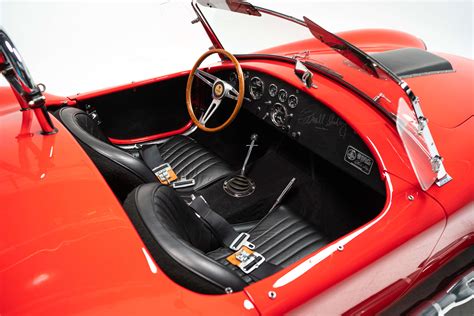 Shelby Cobra 1965 Interior