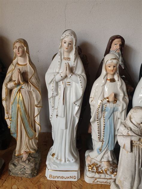 Porcelanowa Matka Boska Ubogich Maryja Z Bennaux Z Otniki Olx Pl