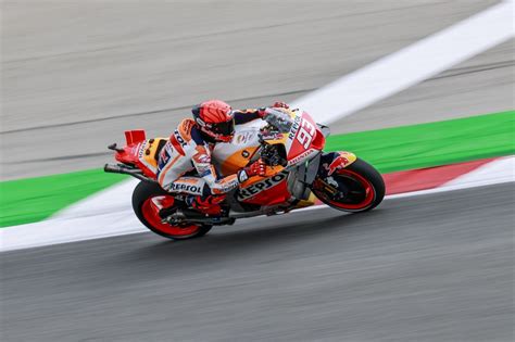 Marc Márquez regresa a MotoGP en Le Mans tras ser dado de alta por su