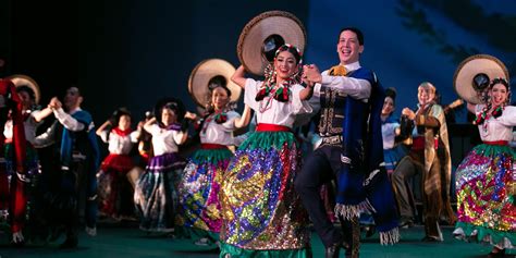 Ofrecer N Autoridades De La Uanl Concierto De Folklore Sinf Nico