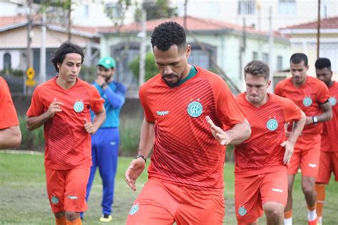 Comiss O T Cnica Do Guarani Faz Planejamento Para Trabalhar Elenco