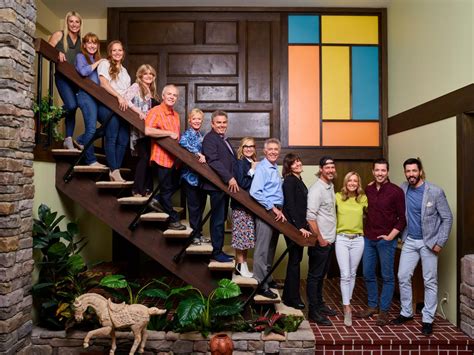 The Brady Bunch House Renovation Is Officially Complete | HGTV's A Very ...