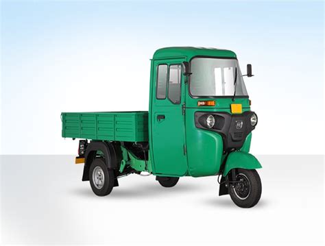 Cng Bajaj Loading Cargo Auto Seating Capacity At Rs In New Delhi