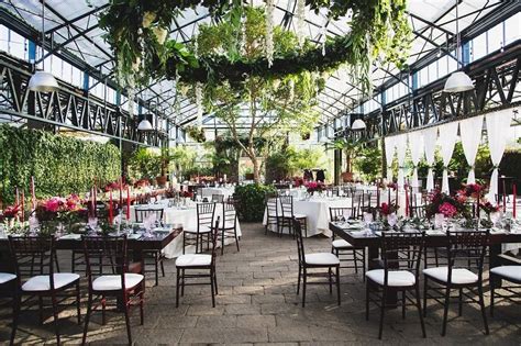 Three Unique Wedding Venues In Detroit