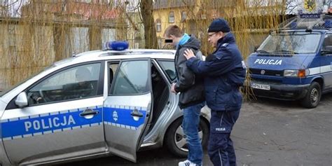 Policjanci Zatrzymali Narkotykowych Handlarzy