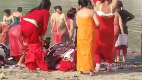 Beautiful Hot Girls And Women Enjoying In Bangladesh River Open Bath