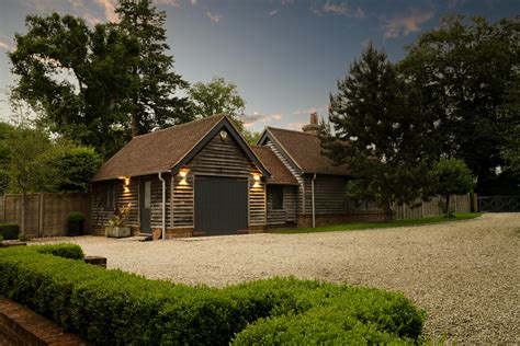 Kites Wood House, Upper Basildon - The Country House Department