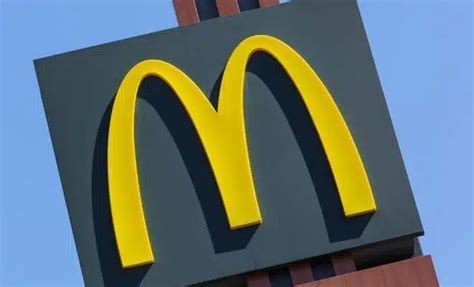 Mcdonalds Histoire De La Marque Et Origine Du Logo