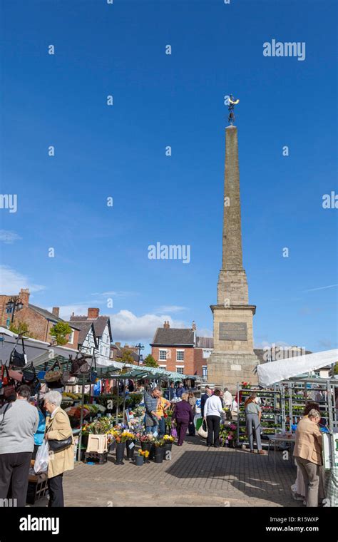 Ripon market square hi-res stock photography and images - Alamy