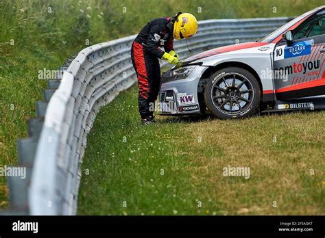 10 LANGEVELD Niels NLD Comtoyou Team Audi Sport Audi Rs3 Lms