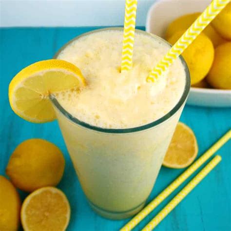 Frosted Lemonade Smoothie Mom Loves Baking