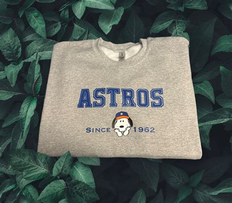 Snoopy Astros Crew Neck Houston Astros Snoopy Crewneck Baseball