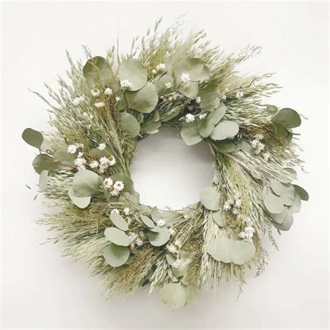 Refreshing Natural Spring Wreath Designs That Will Dazzle You