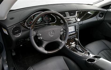 2006 Mercedes-Benz CLS-Class Pictures - 51 Photos | Edmunds