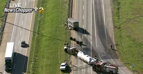 Southbound Lanes Of I Reopen After Truck Rollover Cbs Pittsburgh