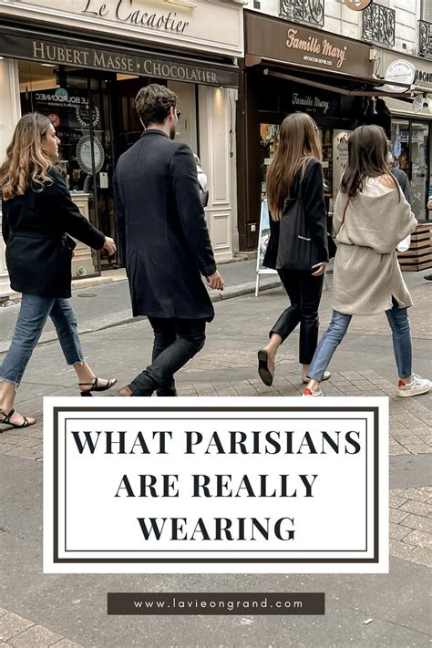 Everyday Parisian Street Style With Outfits La Vie On Grand