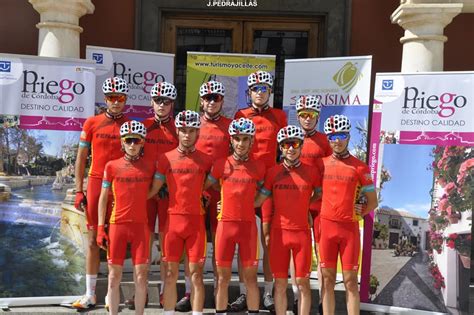 Primer Podio De La Temporada Para El Equipo Fenavin Equipo Ciclista