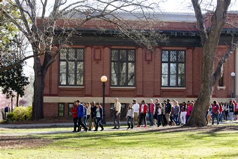 Group Tours Visit The University Of Georgia