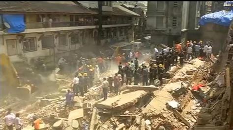 Forti Piogge In India Crolla Edificio A Mumbai 7 Vittime GALLERY