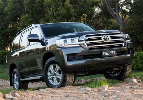 Toyota Landcruiser Lc Gxl X Price Specifications Carexpert