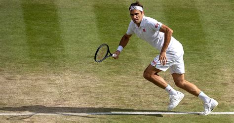 Federer Advances To Wimbledon Fourth Round Tennis Majors