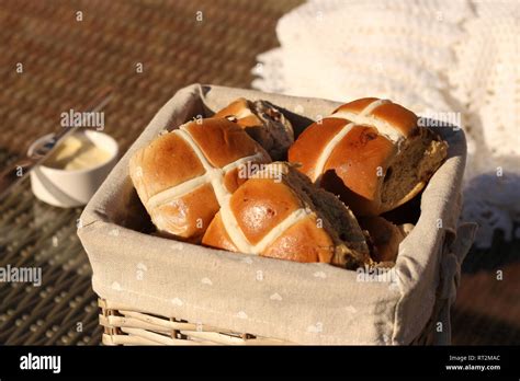 Hot Cross Buns Stock Photo Alamy