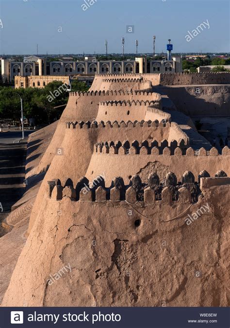 Historische Mauer Usbekistan Fotos Und Bildmaterial In Hoher