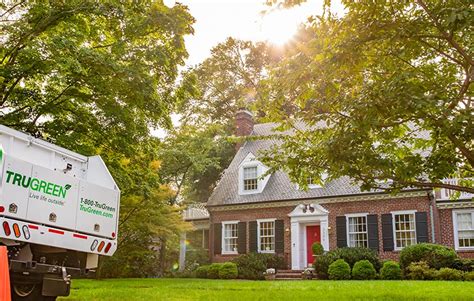 Healthy Green Lawn With Trugreen Truck