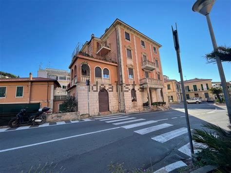 Garage In Vendita In Via Giacomo Agnesi IMPERIA IM 18100 14 Oneglia