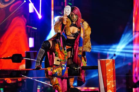 Asuka Hypes Up The Possibility Of Being A Double Women's Champion In WWE