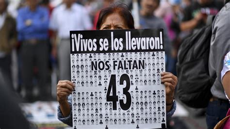 Los Estudiantes De Ayotzinapa Cumplen Cuatro A Os Desaparecidos