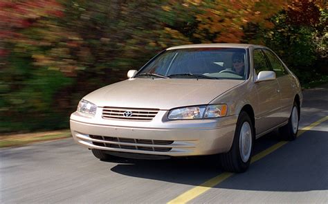 Toyota Camry 1999 Brasil Fotos E Especificações Oficiais