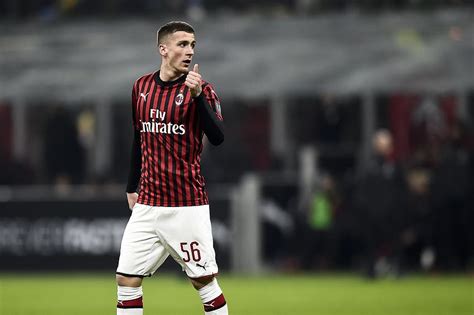 AC Milan firmará permanentemente al extremo derecho al final de la