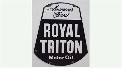 S Royal Triton Motor Oil Dsp Sign X At Anaheim As K