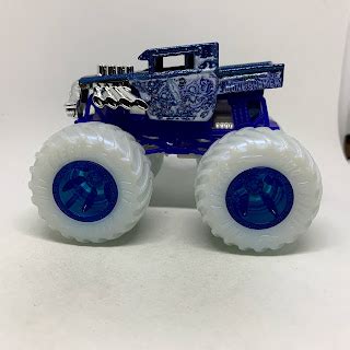 Julian S Hot Wheels Blog Bone Shaker Monster Truck Hot Wheels