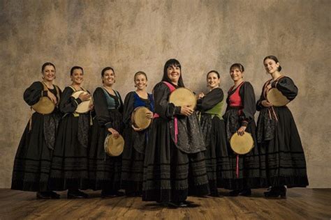 Getxo Folk Eva Tejedor Y Les Pandereteres Kulturklik