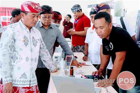 Peringatan Hari Pahlawan Bupati Gede Dana Buka Job Fair Dan Launching