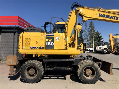 Komatsu PW160 7 Screeners Crushers Aggregate Equipment For Sale