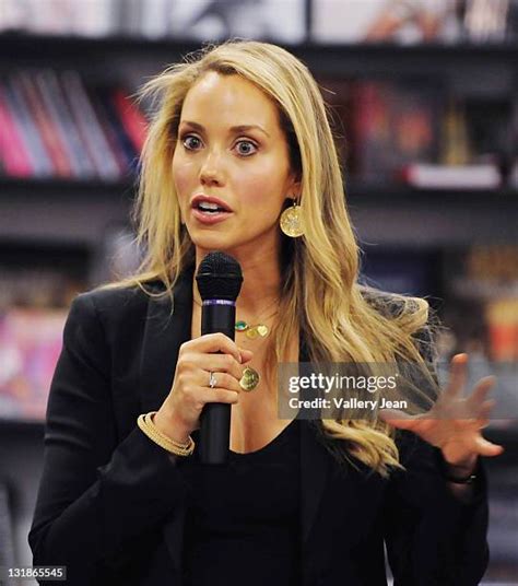 52 Elizabeth Berkley Discussing And Autographing Her Book Ask Elizabeth