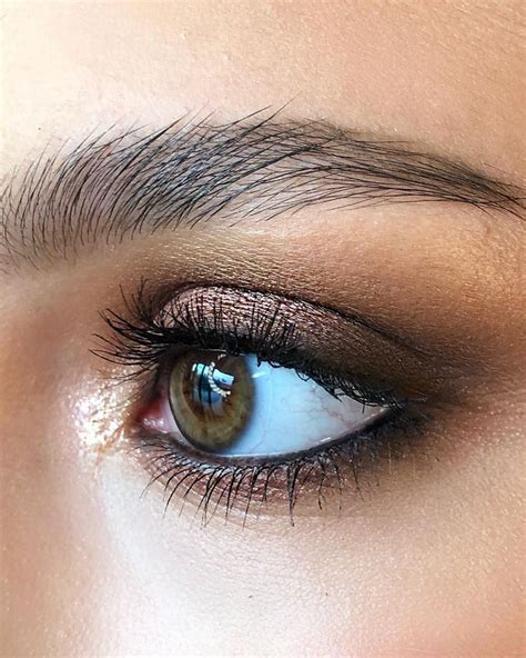 Soft Metallic Copper Smokey Eyes Maccosmeticsturkiye Amorous Alloy