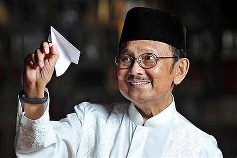 Mengenang Bj Habibie Presiden Ketiga Indonesia Yang Jadi Idola Info Mase