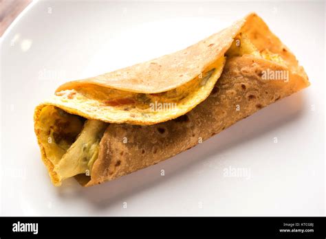 Omelette Omelette Chapati Roll Or Indian Bread Or Roti Rolled With