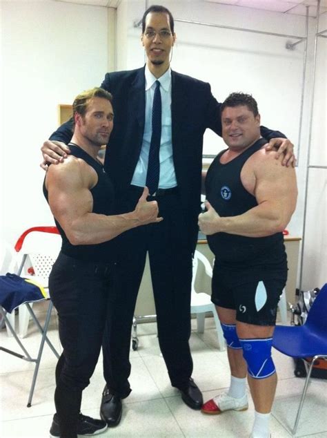 Manlet Mike O Hearn Tall Guys Giant People Human Oddities