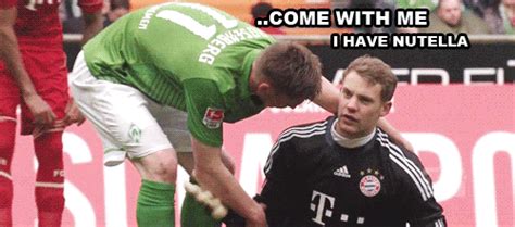 Pin By Fernanda Burnes On Manuel Neuer Soccer Funny Football Funny