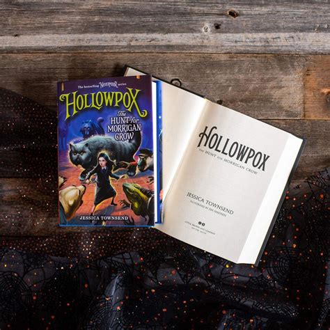 Hollowpox The Hunt For Morrigan Crow Nevermoor 3 9780316508957 Ebay