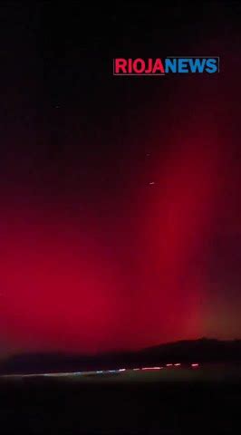 TORMENTA SOLAR PROVOCA INÉDITAS AURORAS AUSTRALES EN USHUAIA ahora