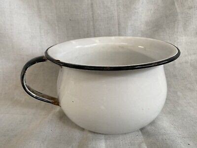 Chamber Pots Vintage Enamel Chamber Pot