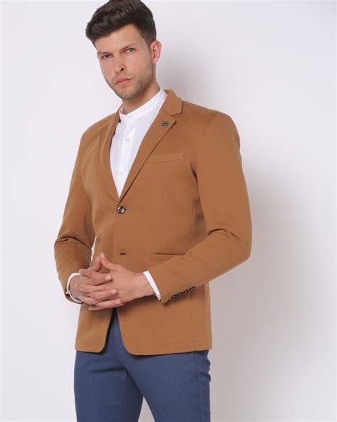 Buy Single Breasted Blazer With Notched Lapel Online At Best Prices In