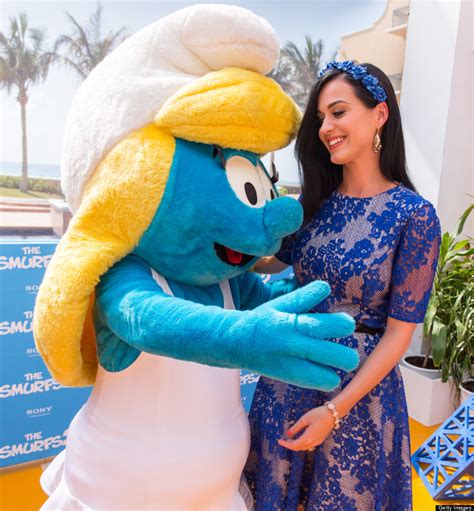 Katy Perry Channels Smurfette At 'The Smurfs 2' Photo Call (PHOTOS)